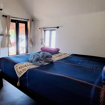 Breizh Cape Beach Bungalows Ko Lanta Extérieur photo