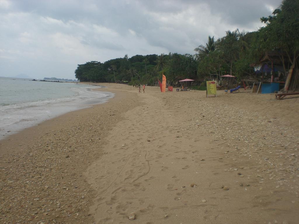 Breizh Cape Beach Bungalows Ko Lanta Extérieur photo